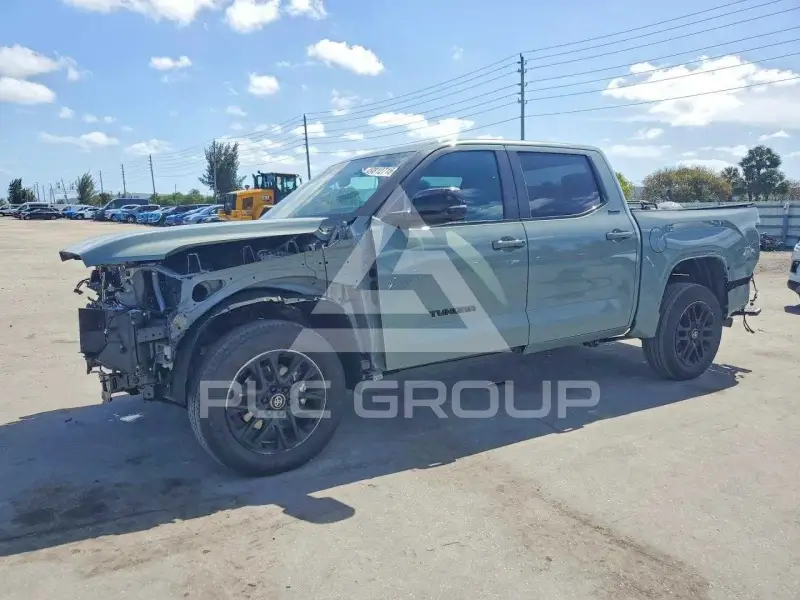 2026 Toyota TUNDRA фото