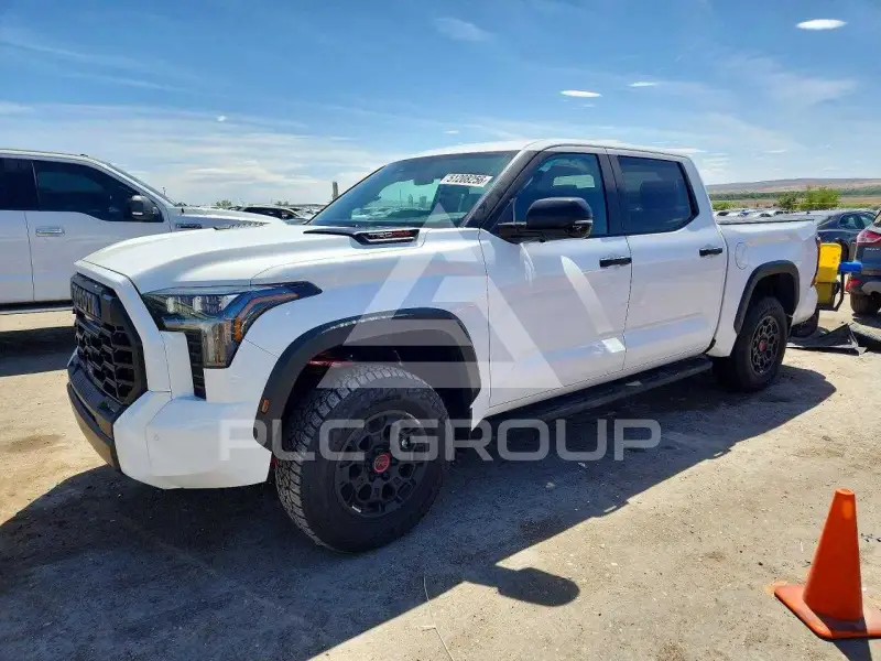 2026 Toyota TUNDRA фото