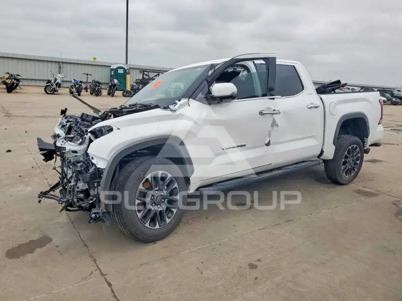 2026 Toyota TUNDRA photo
