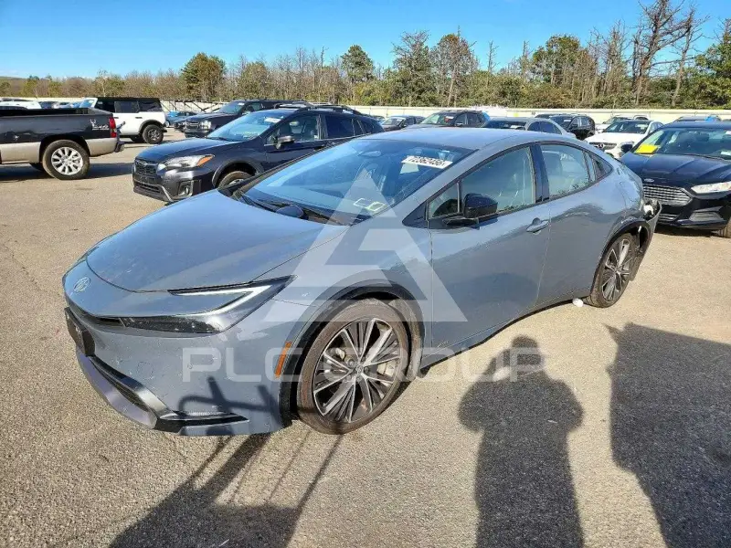 2026 Toyota PRIUS фото