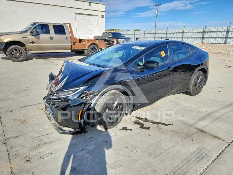 2026 Toyota PRIUS фото