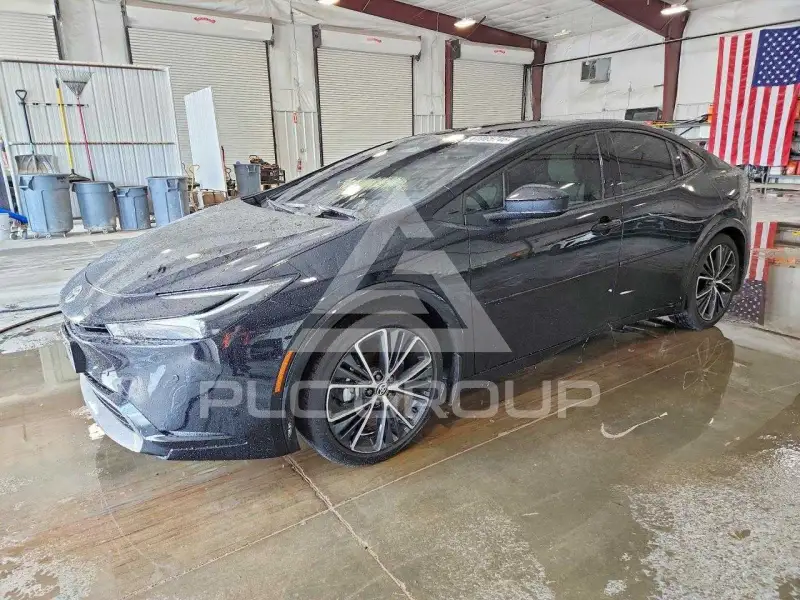 2026 Toyota PRIUS photo