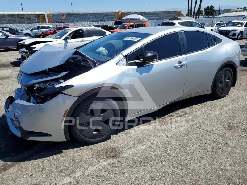 2026 Toyota PRIUS photo
