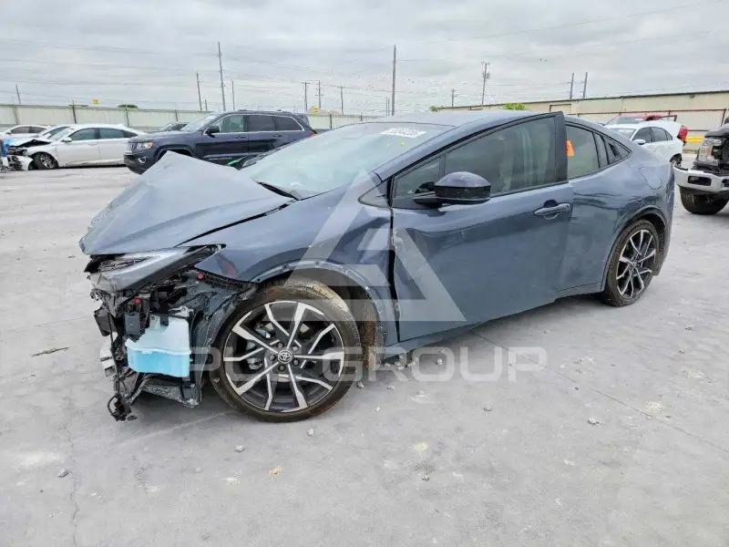 2026 Toyota PRIUS фото