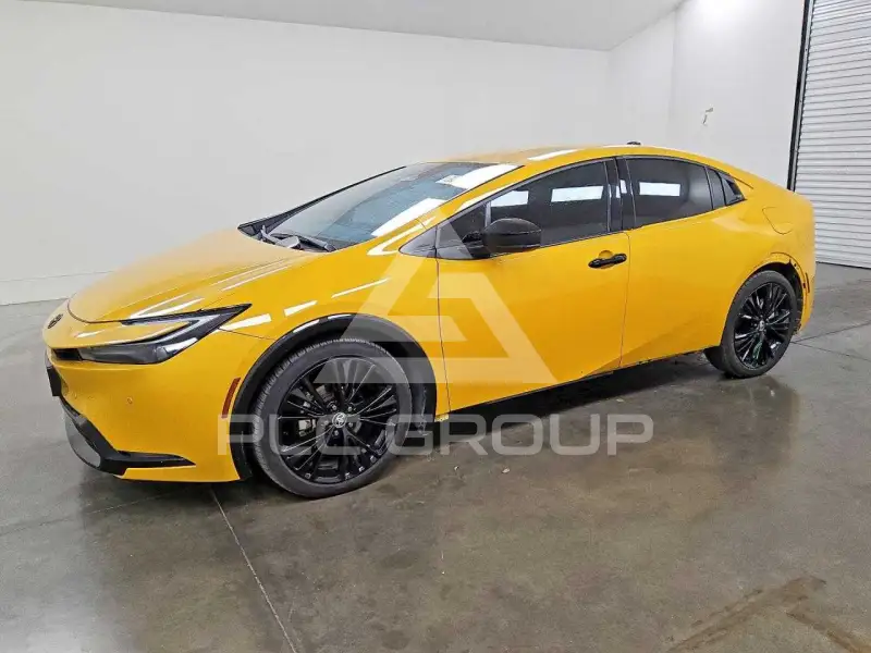 2026 Toyota PRIUS фото