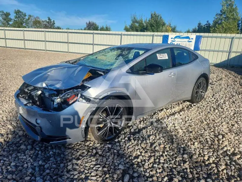 2026 Toyota PRIUS фото