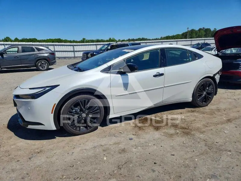 2026 Toyota PRIUS фото