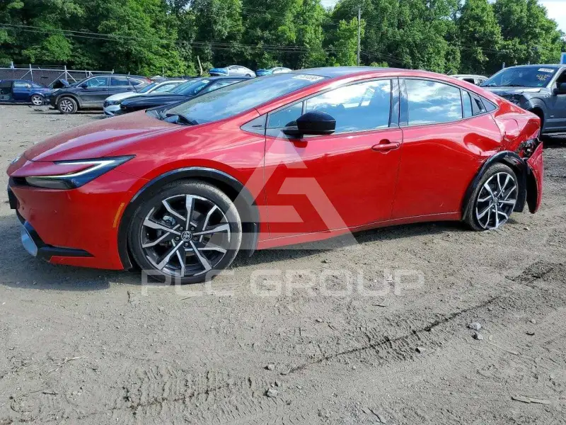 2026 Toyota PRIUS фото