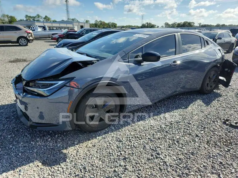 2026 Toyota PRIUS фото