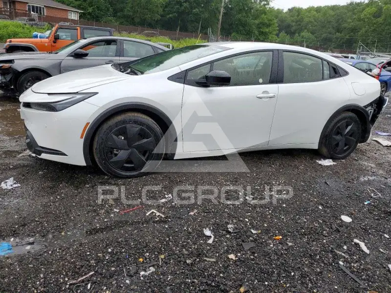 2026 Toyota PRIUS фото