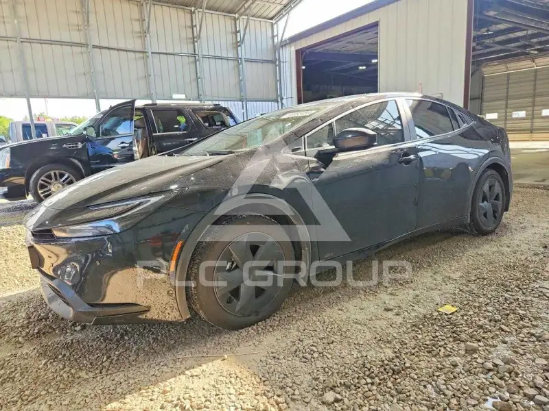 2026 Toyota PRIUS фото