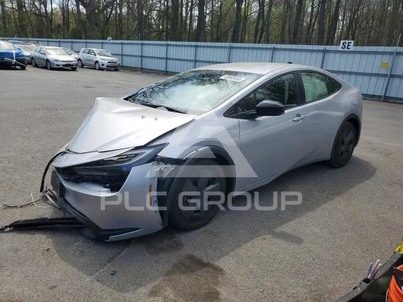 2026 Toyota PRIUS фото