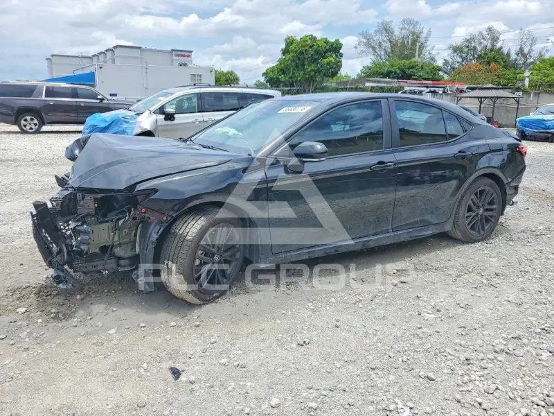 2026 Toyota CAMRY фото