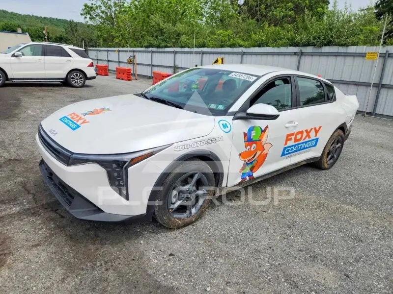 2026 KIA K4 фото