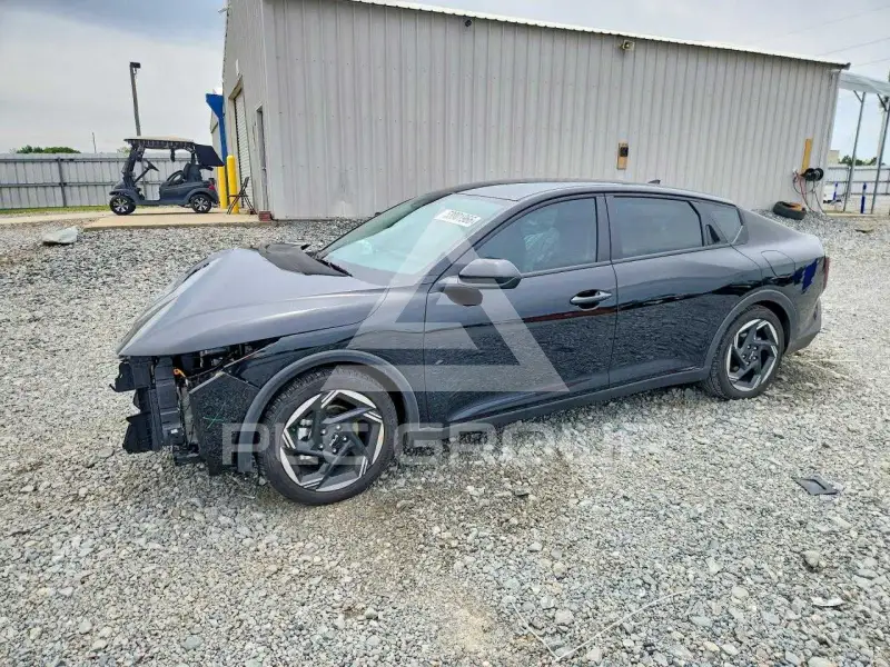 2026 KIA K4 фото