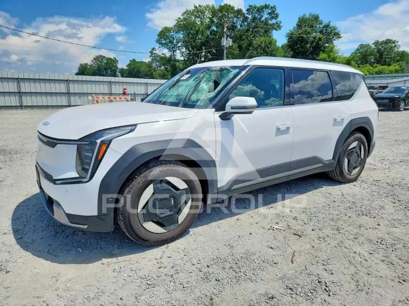 2026 KIA  фото