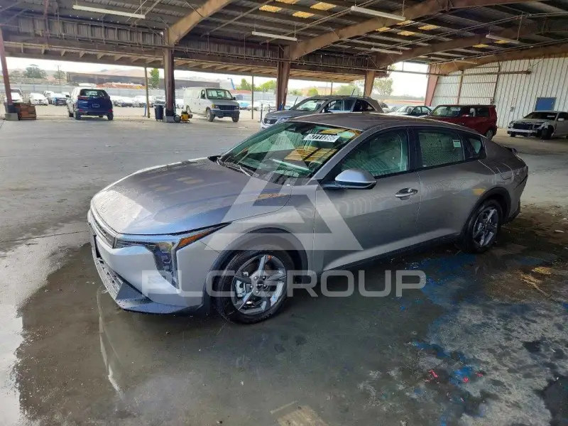 2026 KIA  фото