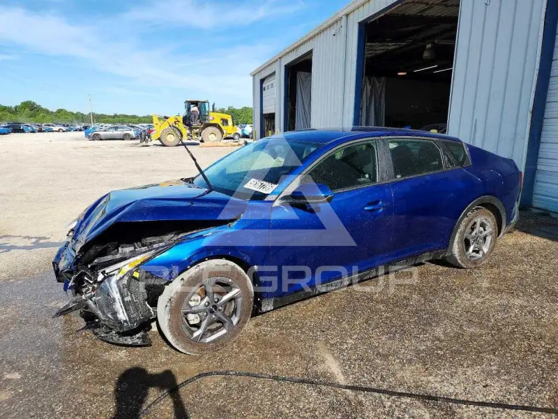 2026 KIA  фото