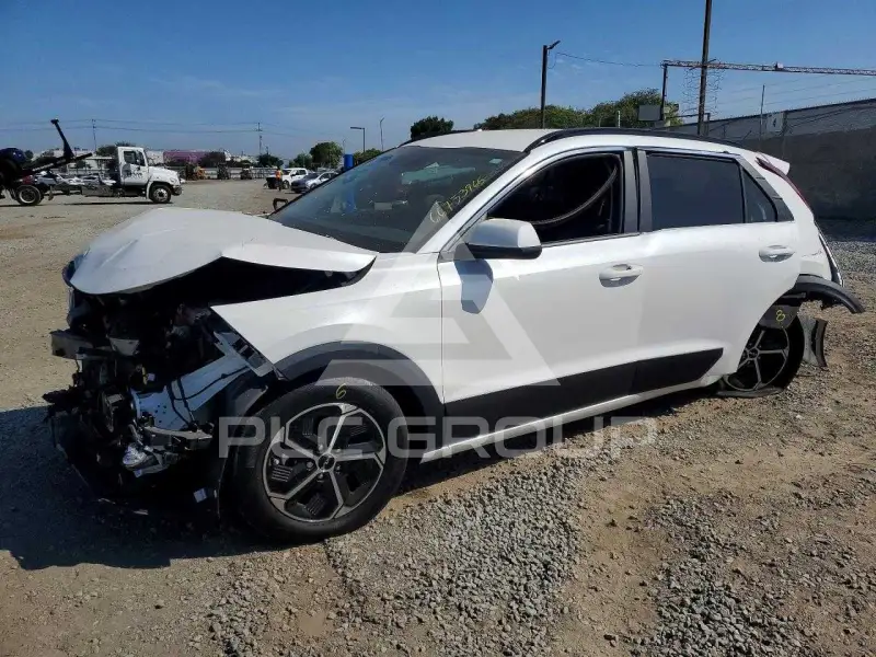 2026 KIA Niro фото