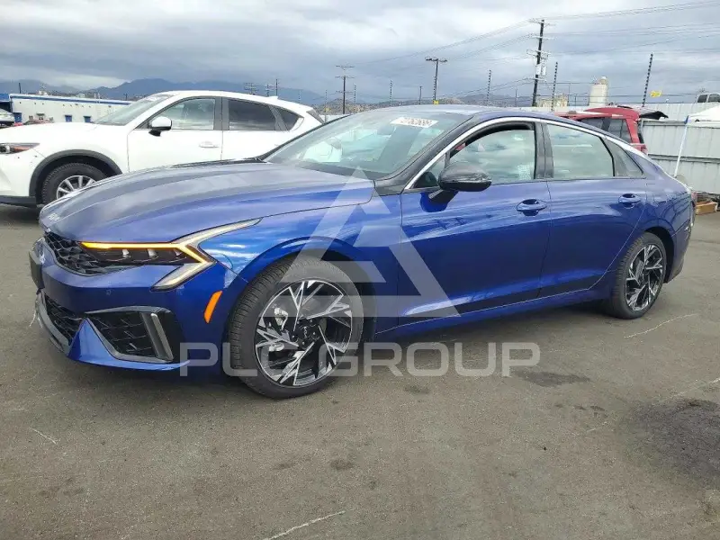 2026 KIA K5 фото
