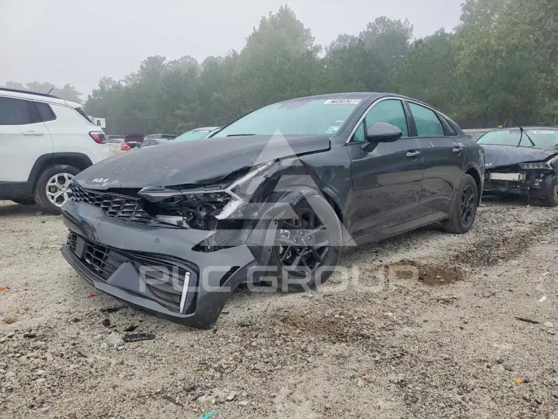 2026 KIA K5 photo