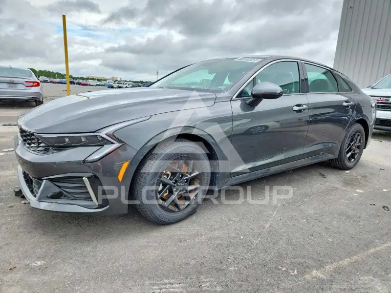 2026 KIA K5 фото