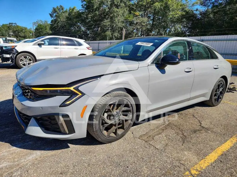 2026 KIA K5 photo
