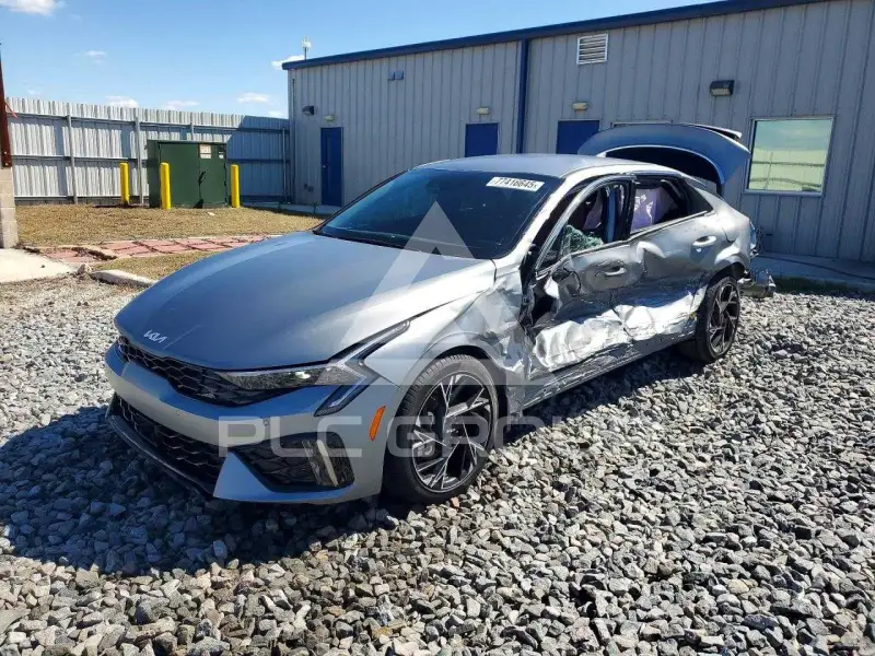 2026 KIA K5 photo