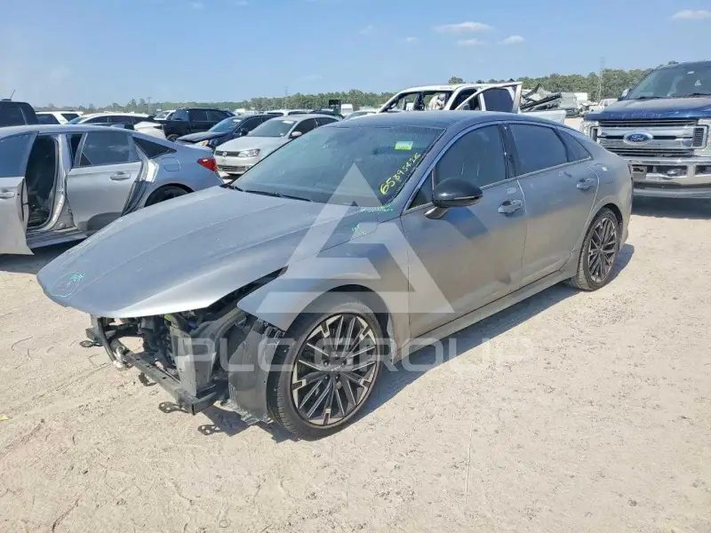 2026 KIA K5 фото