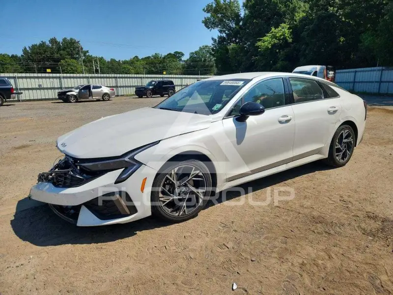 2026 KIA K5 photo