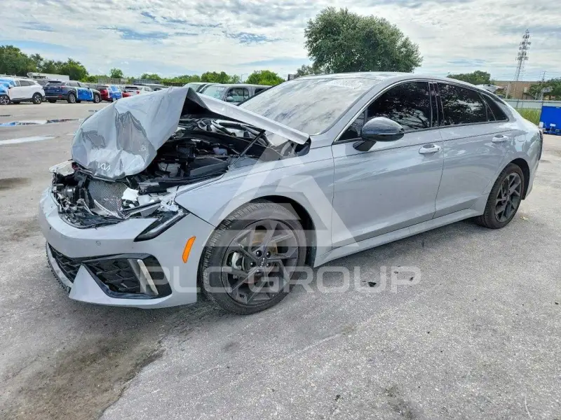 2026 KIA K5 photo