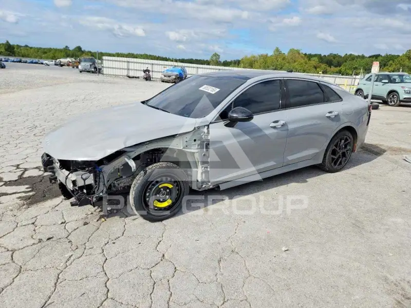 2026 KIA K5 photo
