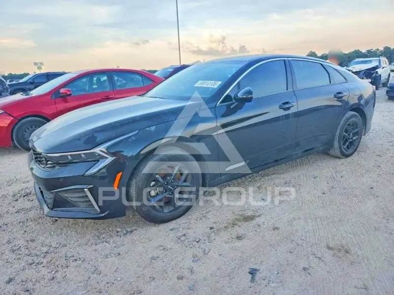 2026 KIA K5 фото