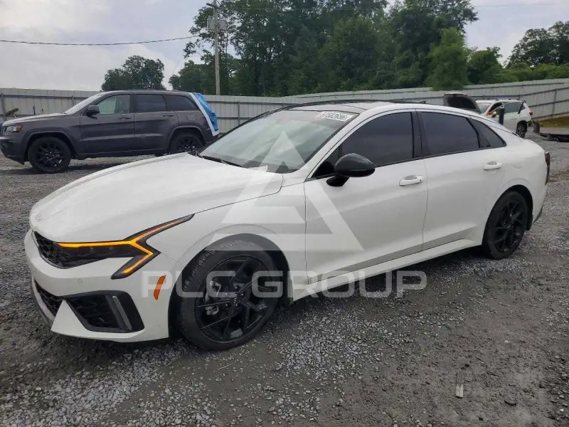 2026 KIA K5 photo