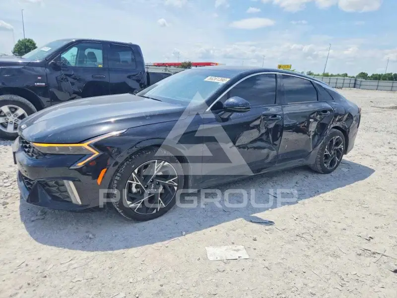 2026 KIA K5 фото