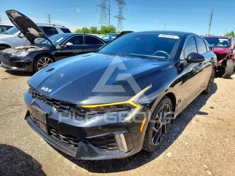 2026 KIA K5 фото