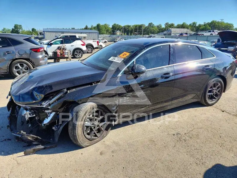 2026 KIA K5 фото