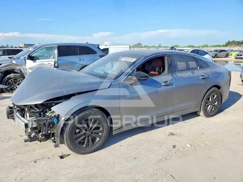 2026 KIA K5 photo