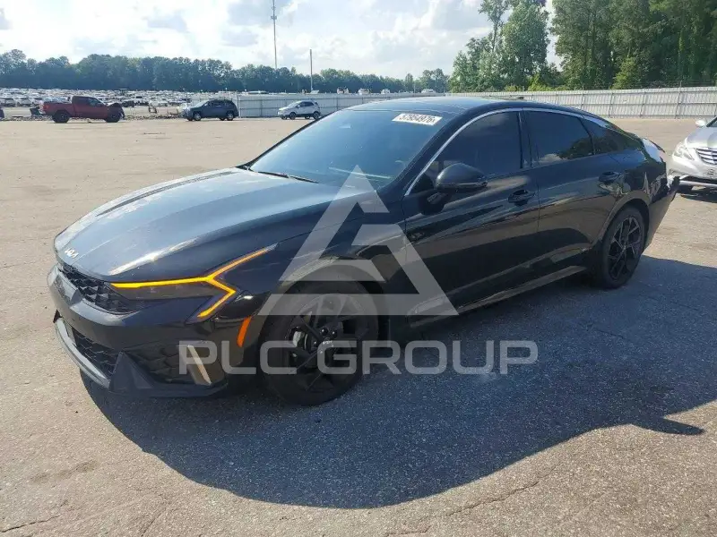 2026 KIA K5 фото