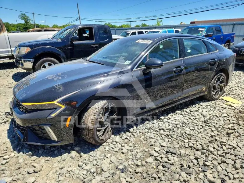 2026 KIA K5 photo