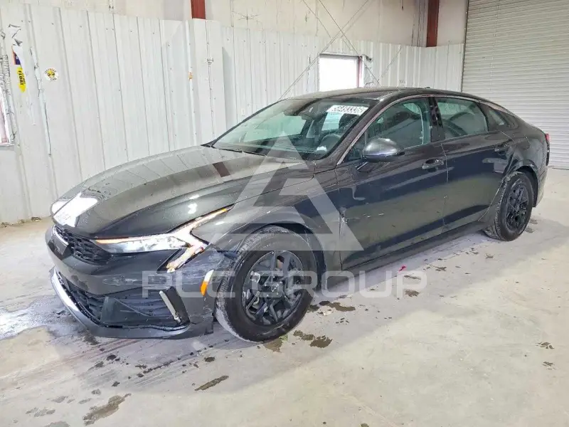 2026 KIA K5 фото
