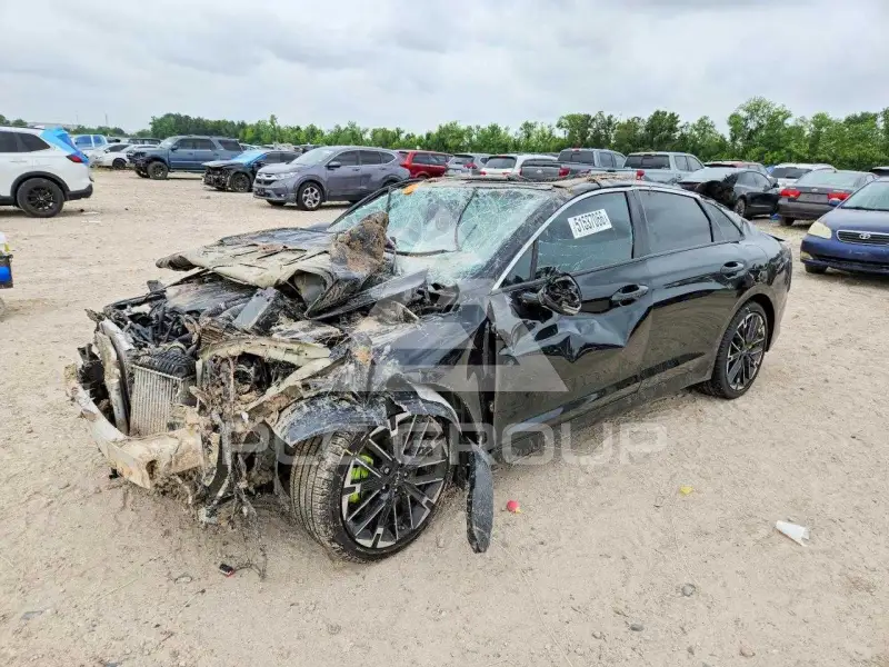 2026 KIA K5 фото