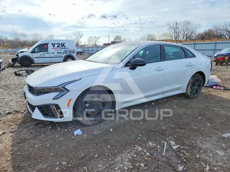 2026 KIA K5 photo