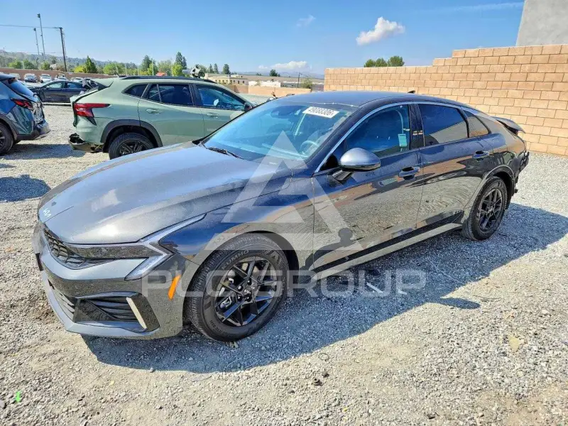 2026 KIA K5 photo