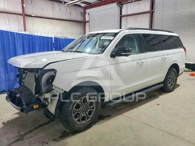 2026 Ford EXPEDITION photo