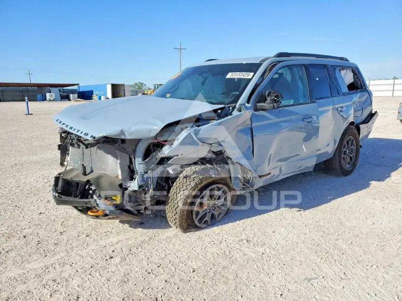 2026 Ford EXPEDITION photo
