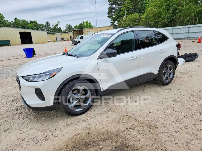 2026 Ford ESCAPE photo