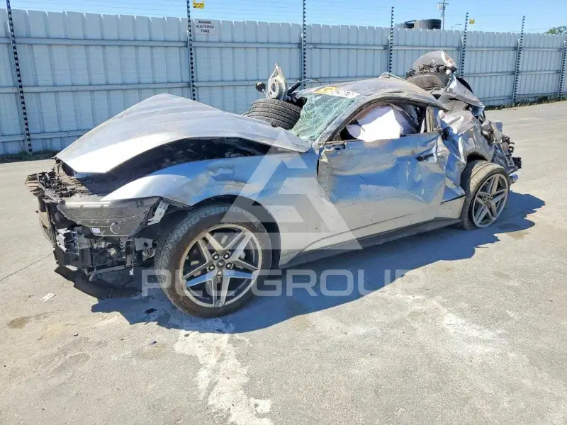 2026 Ford MUSTANG фото