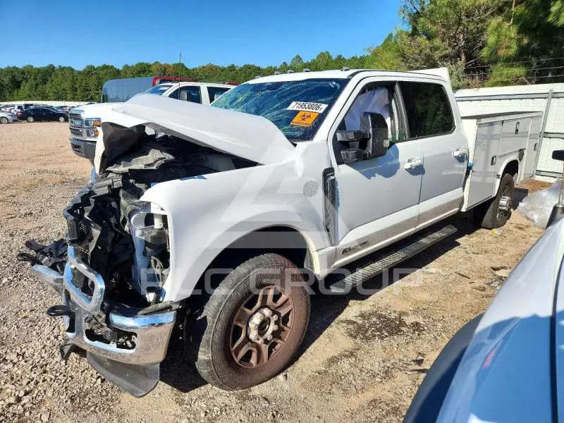 2026 Ford F-350 photo