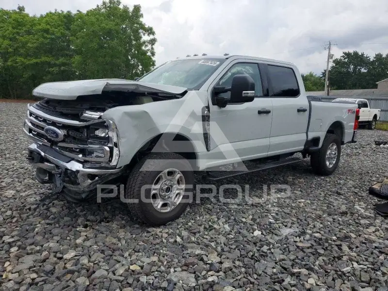 2026 Ford F-350 фото